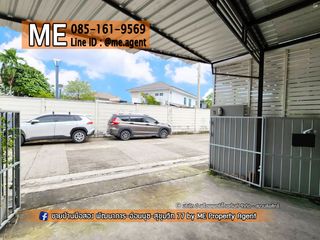 For sale 3 bed townhouse in Suan Luang, Bangkok