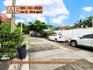 For sale 3 bed townhouse in Suan Luang, Bangkok