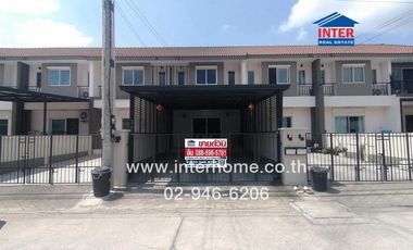 For sale 3 bed townhouse in Mueang Chachoengsao, Chachoengsao