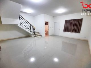 For sale 3 bed townhouse in Mueang Nonthaburi, Nonthaburi