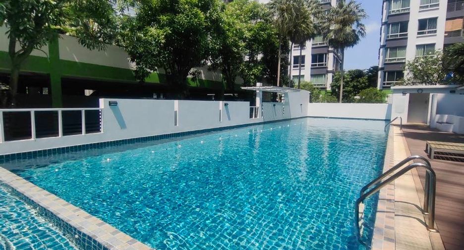 For sale 1 bed condo in Bang Na, Bangkok