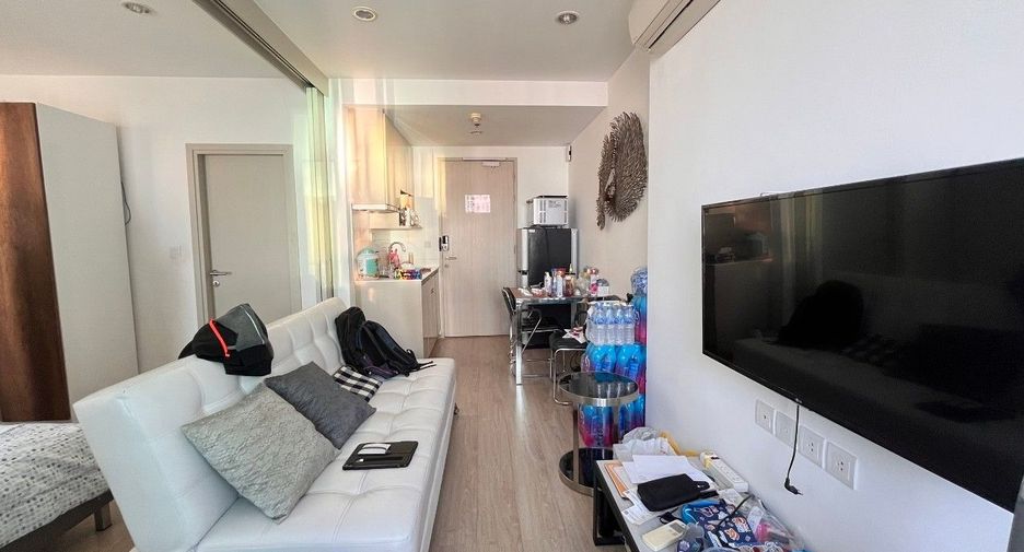 Wohnung zum Kauf mit 1 Zimmer in Bang Rak, Bangkok