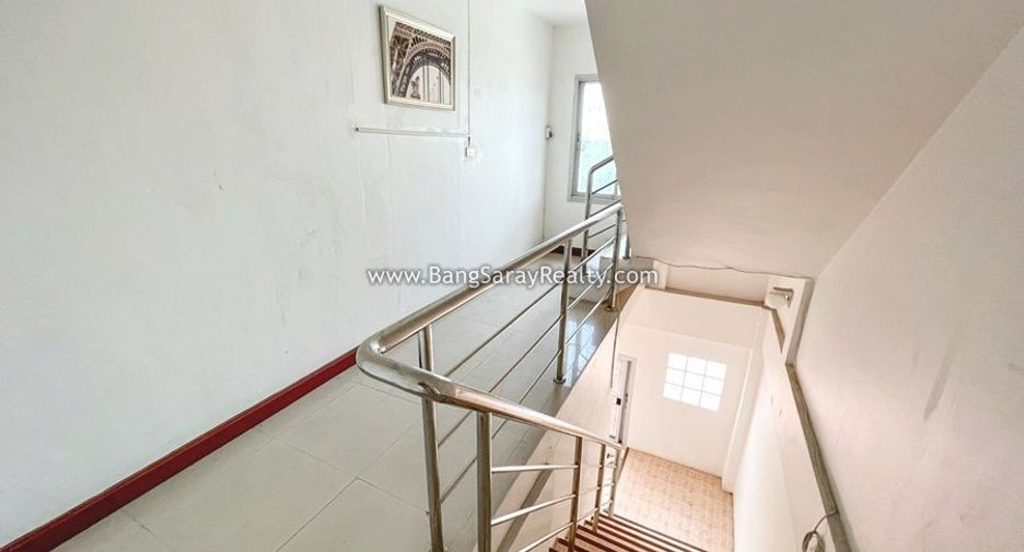 For sale 3 ベッドルーム retail Space in Sattahip, Chonburi
