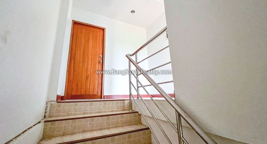 For sale 3 ベッドルーム retail Space in Sattahip, Chonburi