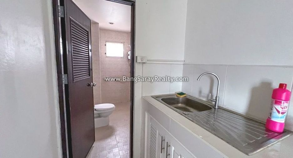 For sale 3 ベッドルーム retail Space in Sattahip, Chonburi
