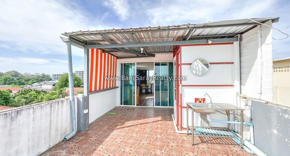 For sale 3 ベッドルーム retail Space in Sattahip, Chonburi