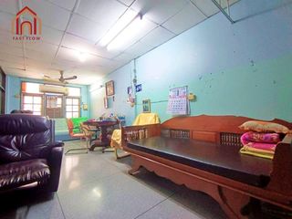 For sale 3 bed townhouse in Mueang Nakhon Sawan, Nakhon Sawan