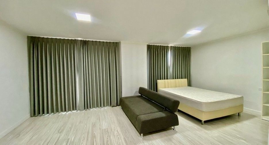 For rent and for sale 1 bed condo in Bang Na, Bangkok