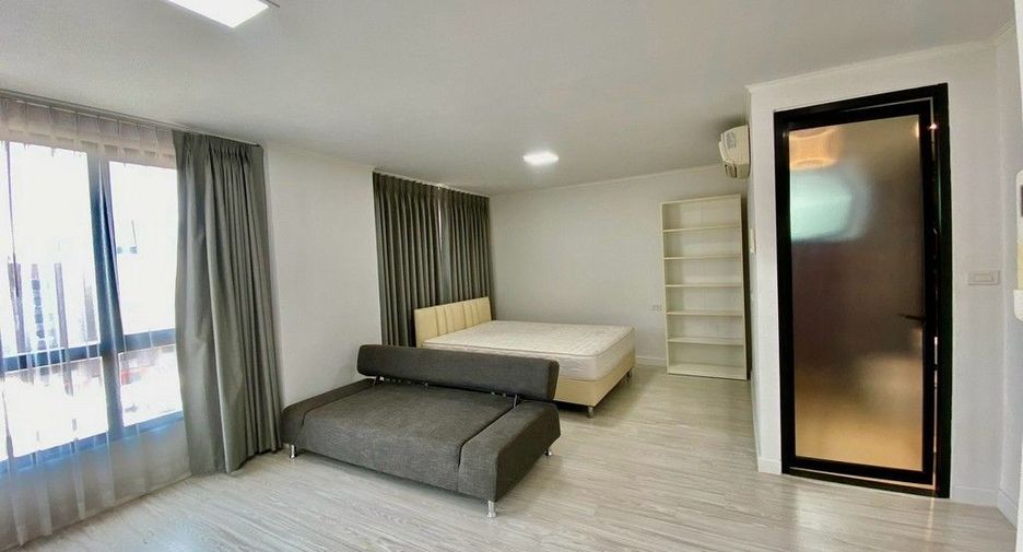 For rent and for sale 1 bed condo in Bang Na, Bangkok