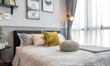 For sale 2 bed condo in Pathum Wan, Bangkok