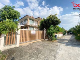 For sale 4 Beds house in Lam Luk Ka, Pathum Thani
