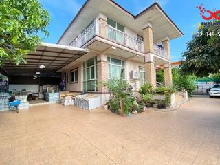 For sale 4 Beds house in Lam Luk Ka, Pathum Thani
