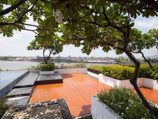 For rent 3 bed condo in Yan Nawa, Bangkok