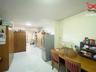 For sale 2 bed townhouse in Lam Luk Ka, Pathum Thani
