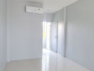 For sale 10 bed serviced apartment in Mueang Chon Buri, Chonburi