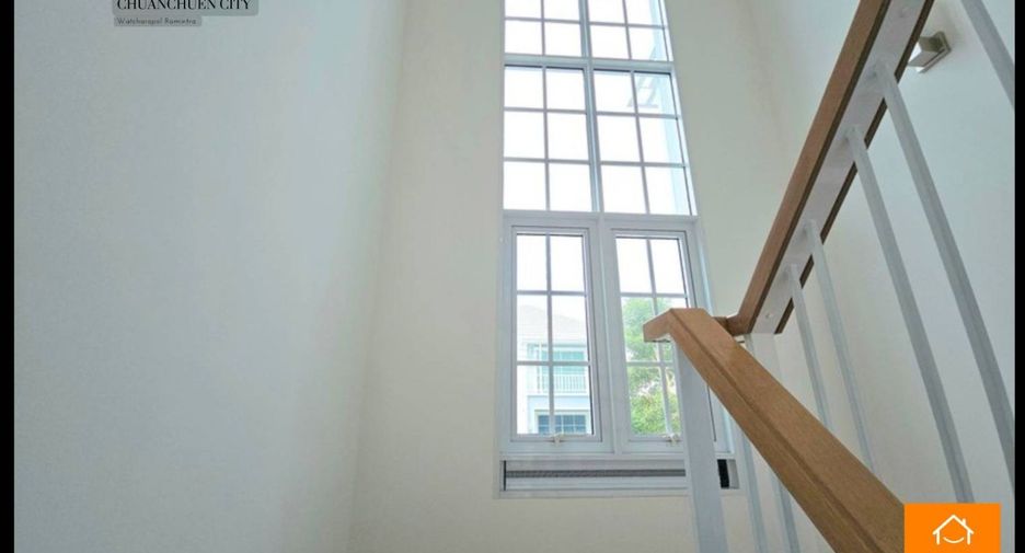 Casa en venta de 4 habitaciones en Bang Khen, Bangkok