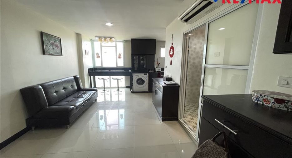 For sale 1 bed condo in Bang Lamung, Chonburi