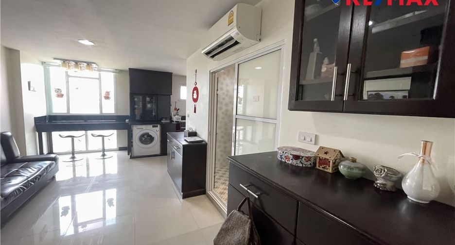 For sale 1 bed condo in Bang Lamung, Chonburi