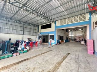 For sale 3 Beds warehouse in Mueang Samut Sakhon, Samut Sakhon