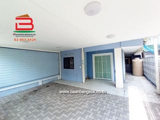 Продажа 4 спальни таунхаус в Khlong Luang, Патумтани