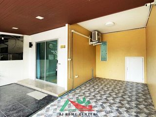 For sale 3 bed townhouse in Pak Kret, Nonthaburi