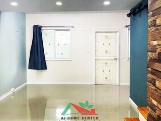 For sale 3 bed townhouse in Pak Kret, Nonthaburi