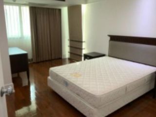 For rent 3 bed serviced apartment in Watthana, Bangkok
