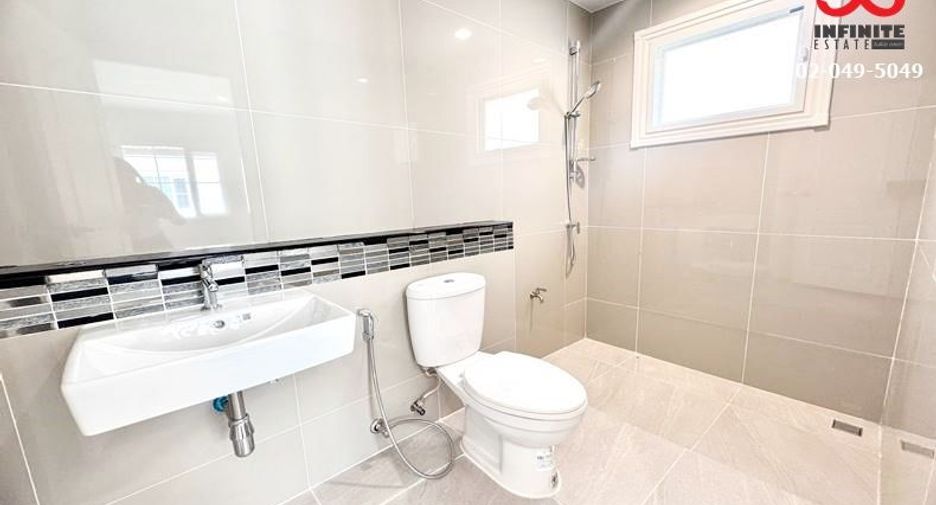 For sale 3 bed house in Pak Kret, Nonthaburi