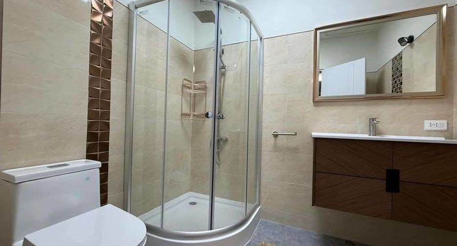 À vendre 4 chambres villa à Bang Lamung, Chonburi
