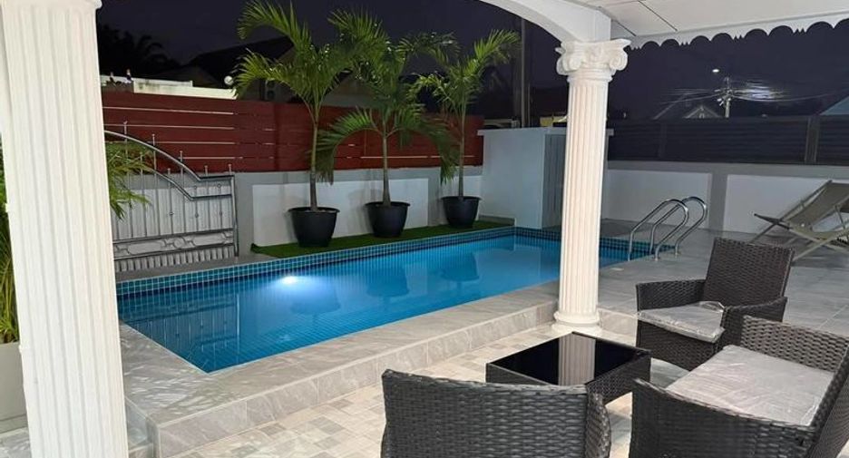 À vendre 4 chambres villa à Bang Lamung, Chonburi