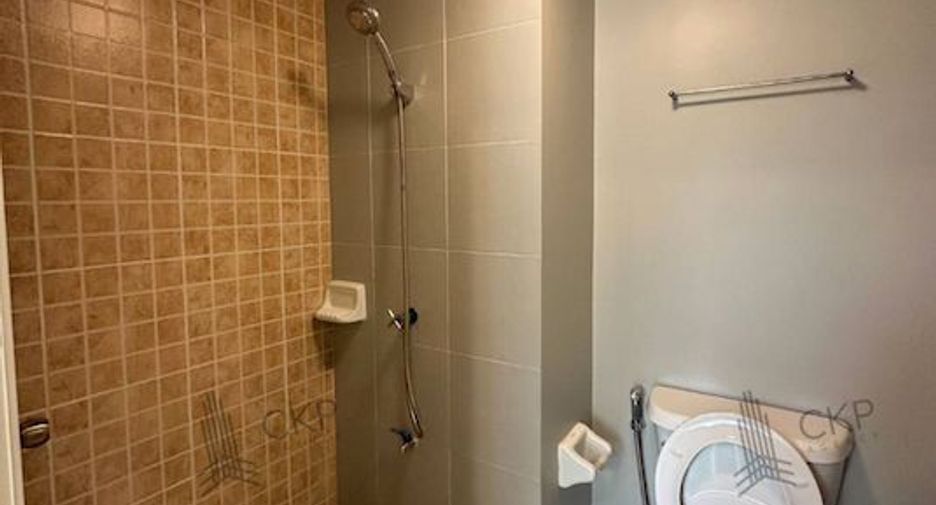For rent and for sale 1 bed condo in Thanyaburi, Pathum Thani
