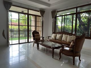 For rent 5 Beds house in Suan Luang, Bangkok