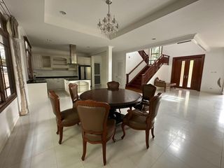 For rent 5 Beds house in Suan Luang, Bangkok