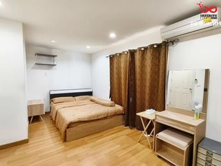 For sale 3 bed townhouse in Mueang Nakhon Pathom, Nakhon Pathom