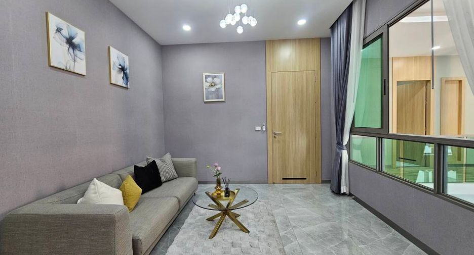 À vendre 4 chambres villa à Bang Lamung, Chonburi
