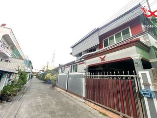 For sale 4 Beds house in Bang Khae, Bangkok