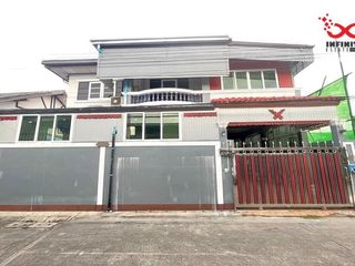 For sale 4 Beds house in Bang Khae, Bangkok
