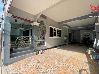 For sale 4 Beds house in Bang Khae, Bangkok