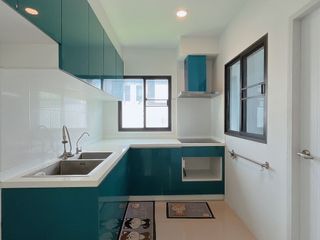 For sale 3 bedrooms house in Bang Sao Thong, Samut Prakan