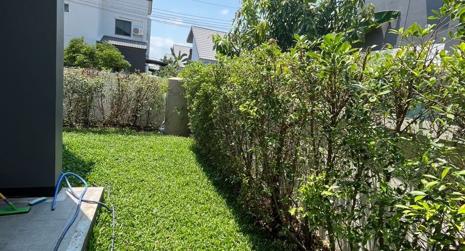 出售 3 卧室 独立屋 在 Bang Sao Thong, Samut Prakan