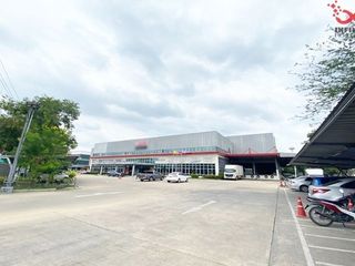 For sale 15 Beds warehouse in Sam Phran, Nakhon Pathom