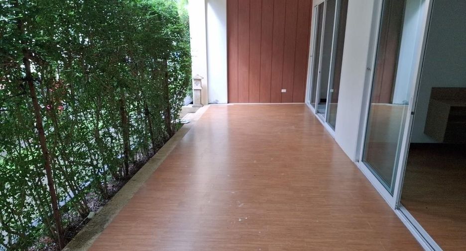 For sale 2 bed condo in Mueang Krabi, Krabi