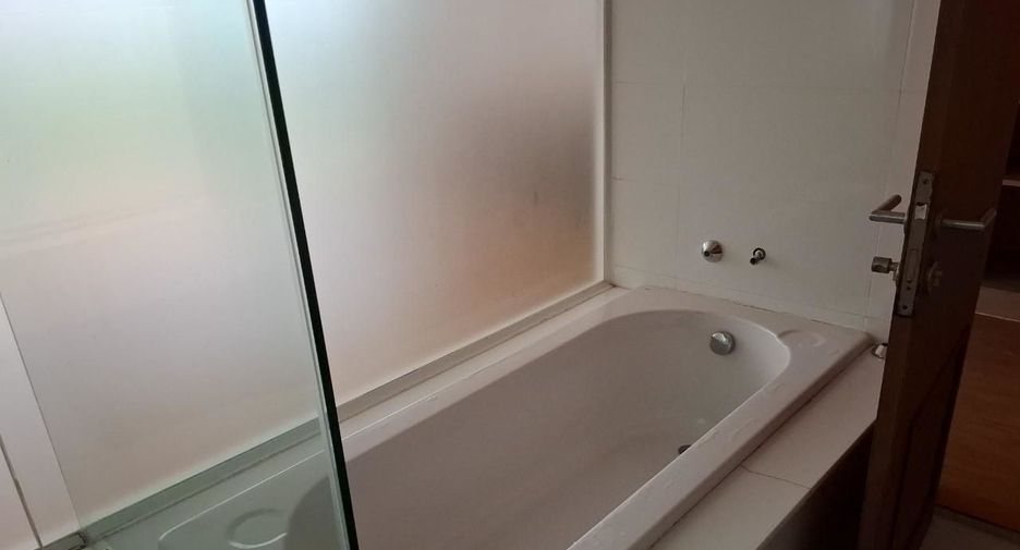 For sale 2 bed condo in Mueang Krabi, Krabi