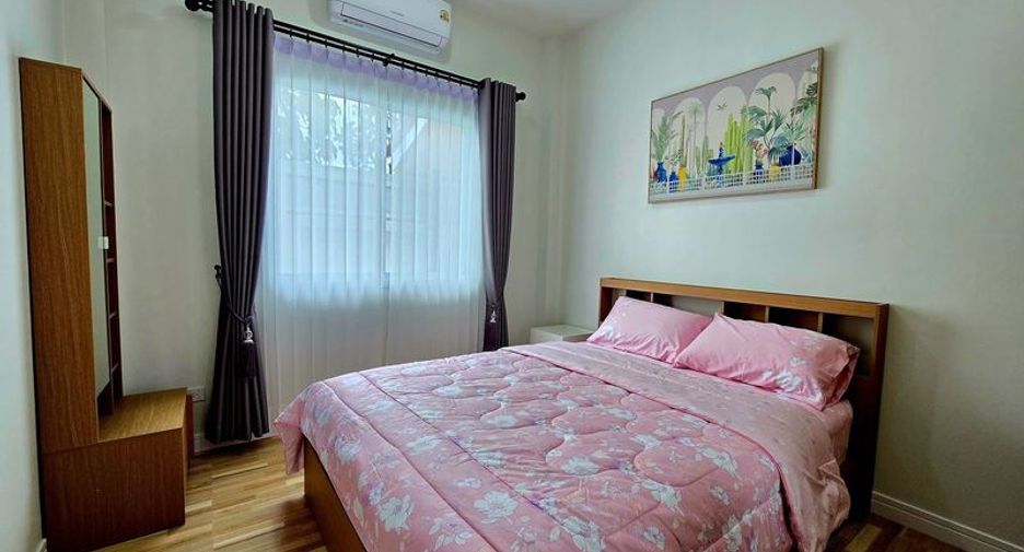 For rent 3 bedrooms villa in Bang Lamung, Chonburi