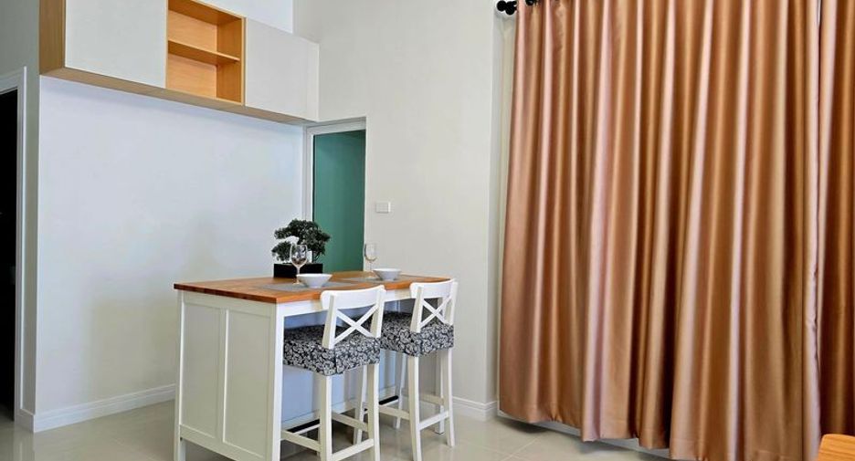 For rent 3 bedrooms villa in Bang Lamung, Chonburi