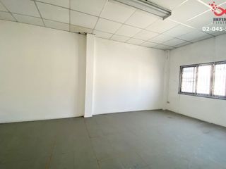 For sale warehouse in Krathum Baen, Samut Sakhon