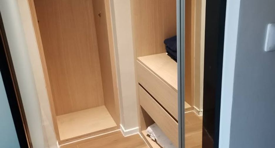For rent 2 bed condo in Khlong Toei, Bangkok