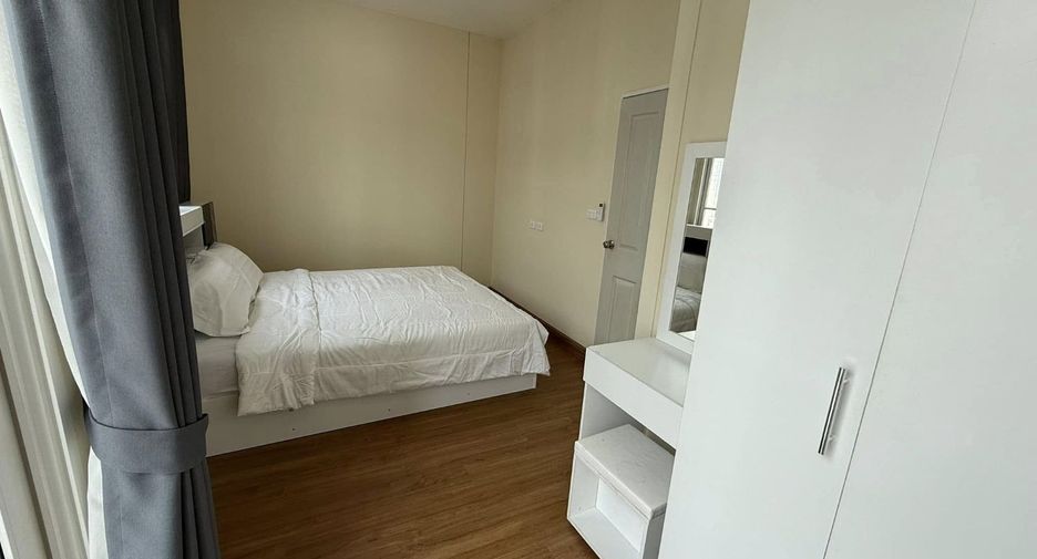 For rent 3 bedrooms house in Mueang Chiang Mai, Chiang Mai