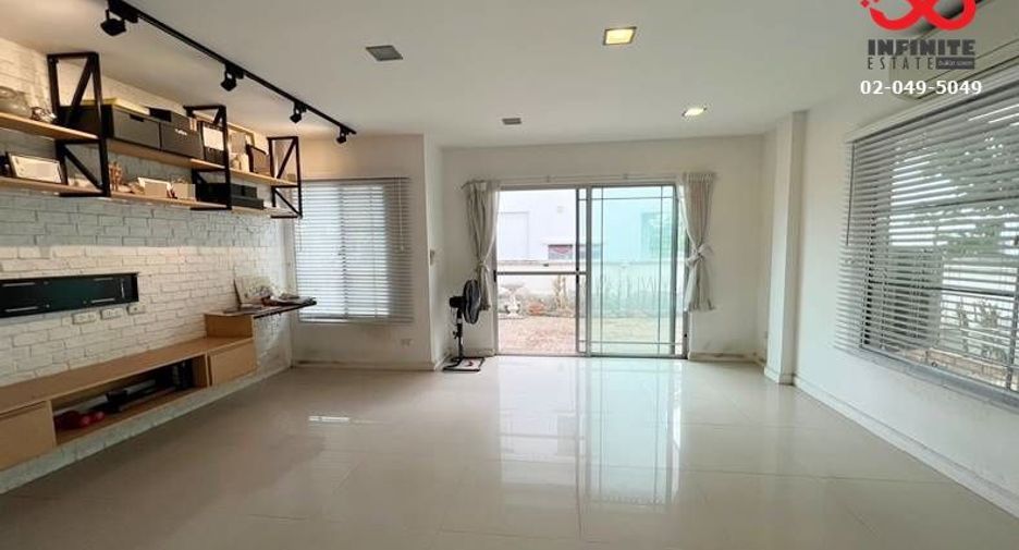 For sale 3 Beds house in Pak Kret, Nonthaburi