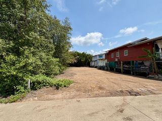 For sale land in Phra Samut Chedi, Samut Prakan